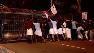 Police clash with India's youth-led 'cockroach' movement