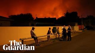 Thousands evacuated in south of France as wildfire rages across pine forest