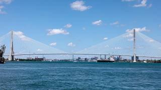 US-Canada Bridge Fuels Political Row