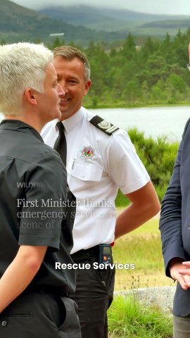 First Minister John Swinney thanks SFRS at Cairngorm Wildfire