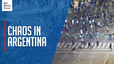 Argentina fans throw stones at police in Buenos Aires after World Cup final loss