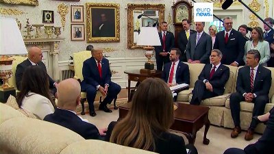 Trump promises US support for Lebanon in White House meeting with president