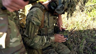 You WON'T Believe What Ukraine's DIVERS Just Did Behind Russian Lines!
