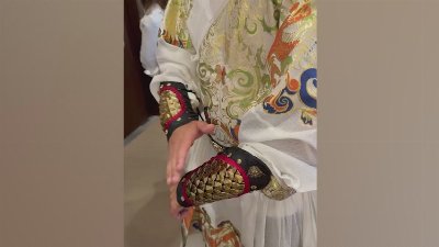 Las 'mofas' a Pedri por su viaje a China